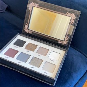 Venus Immortalis Palette